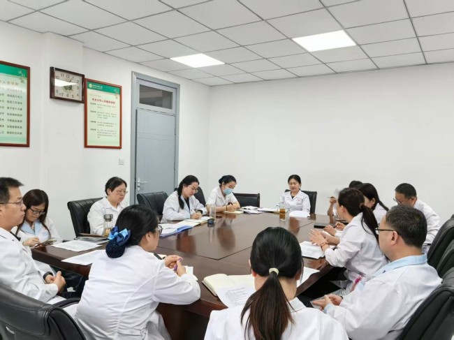 我院召开医保管理委员会例会暨医保自查及专项检查工作反馈部署会